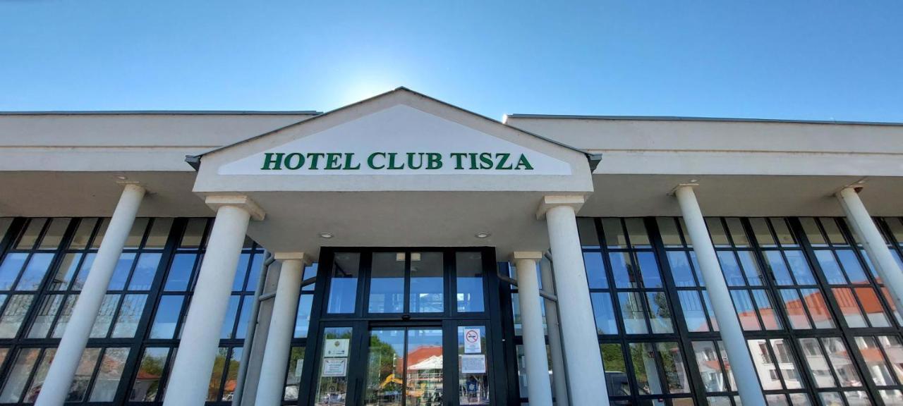 Hotel Club Tisza Lakitelek Екстериор снимка